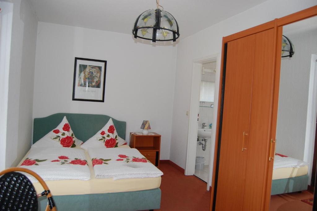 Hotel Zum Nussbaum Dresde Chambre photo
