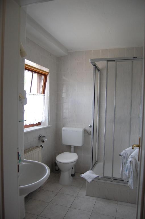 Hotel Zum Nussbaum Dresde Chambre photo