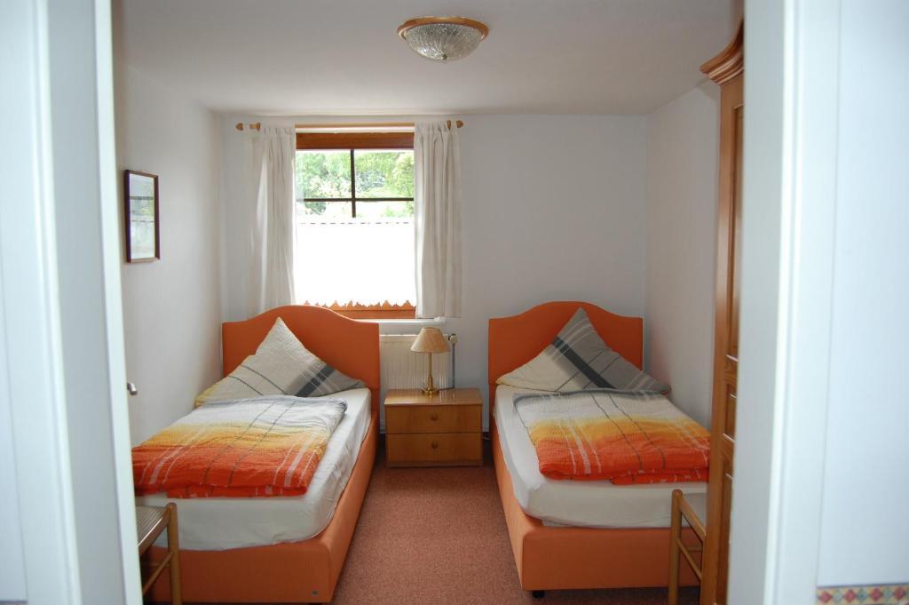 Hotel Zum Nussbaum Dresde Chambre photo