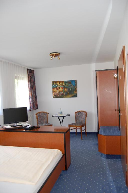 Hotel Zum Nussbaum Dresde Chambre photo